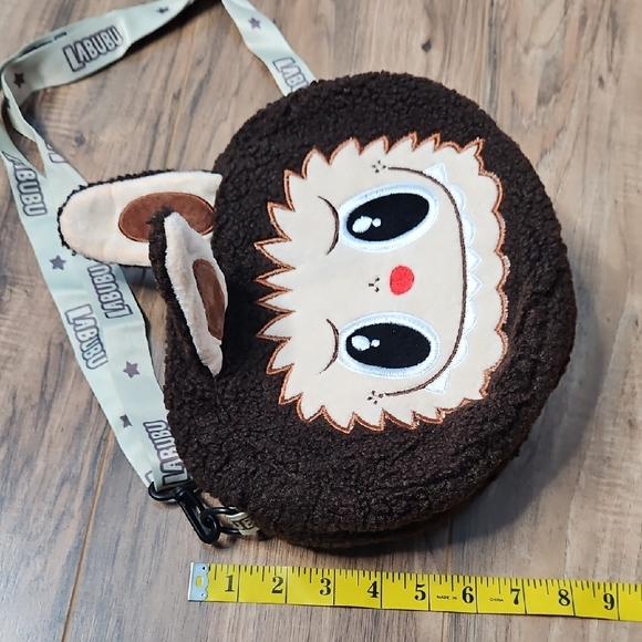 Pop Mart Labubu Plush Monster Crossbody Bag NWOT - Picture 8 of 10